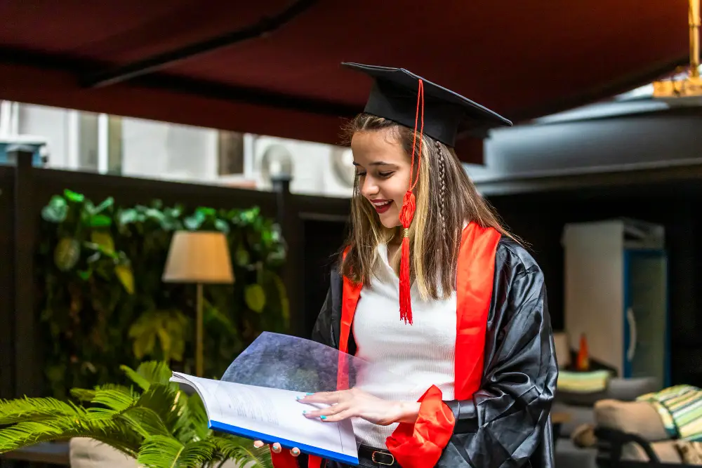 pay-off-student-loans-canada-guide